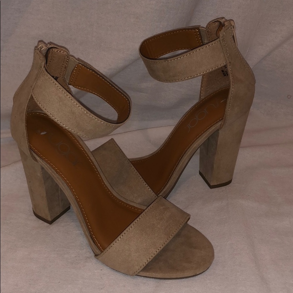 Sugar Nude Heels